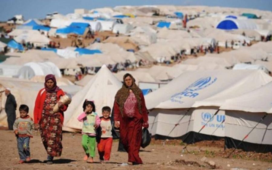 لبنان : ألف لاجئ سوري في عكار يهددهم ” الغاز ” بالطرد !