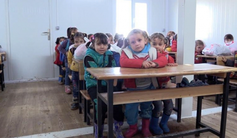 الاتحاد الأوروبي: الطلاب السوريون في تركيا عادوا للمدارس بفضل اتفاقية اللاجئين