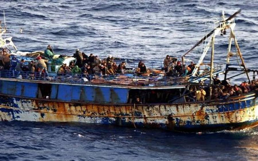 مرة أخرى خفر السواحل التركي ينقذ لاجئين سوريين في بحر أيجة