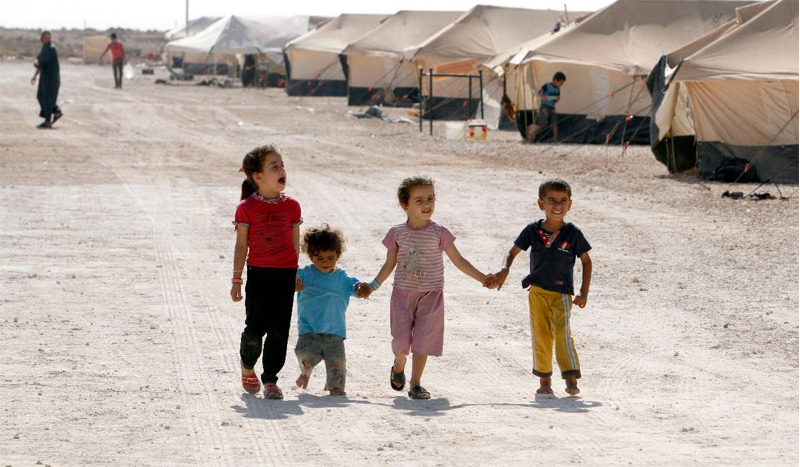 مركز بحثي: تركيا تستضيف 52% من اللاجئين السوريين في العالم مركز بحثي: تركيا تستضيف 52% من اللاجئين السوريين في العالم