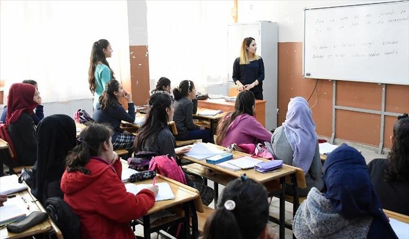 تركيا توّفر لأطفال سوريا فرصة العودة للدراسة (تقرير) تركيا توّفر لأطفال سوريا فرصة العودة للدراسة (تقرير)