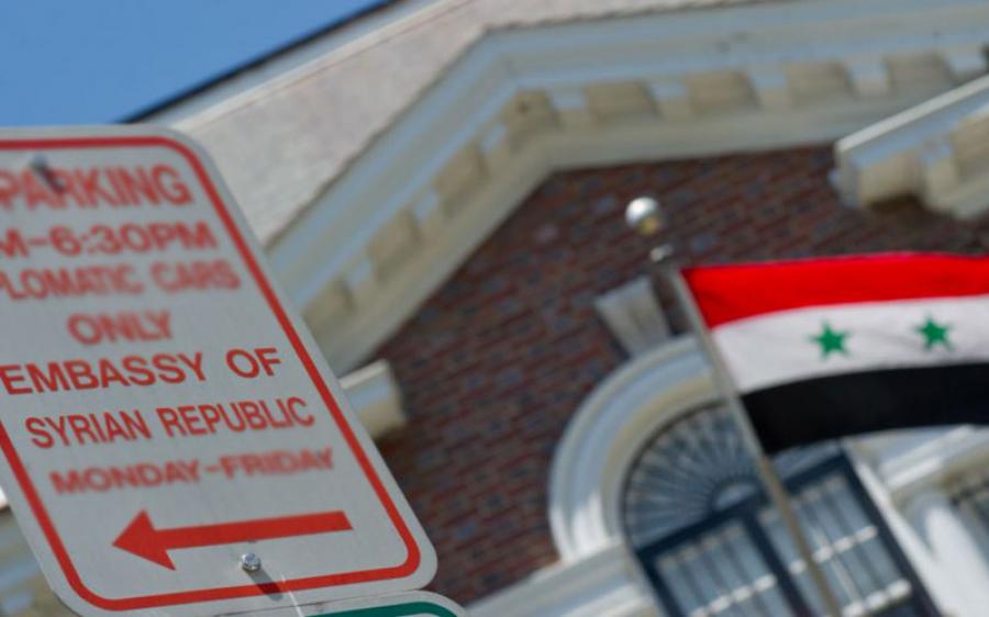 سفارة النظام في المنامة تصدر قراراً يعفي من سندات الإقامة في البلدان الخالية من التمثيل الدبلوماسي