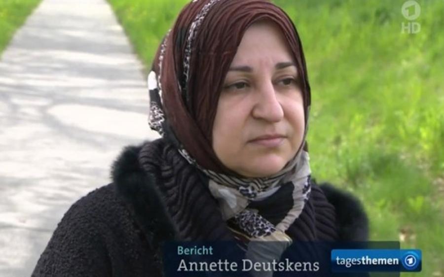 المال و مواعيد الانتظار الطويلة في السفارات تحرم سيدة سورية في ألمانيا من الاجتماع مع ابنها العالق في اليونان