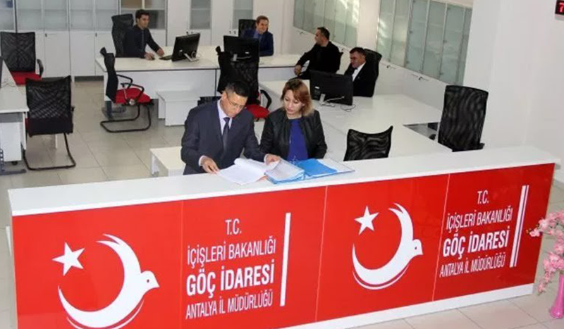 تركيا تغير طريقة تتبع ملفات الجنسية الاستثنائية للسوريين