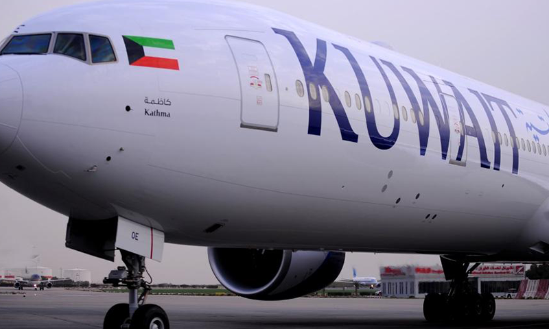 الخطوط الجوية الكويتية تتخذ إجراءً تجاه السوريين وجنسيات أخرى