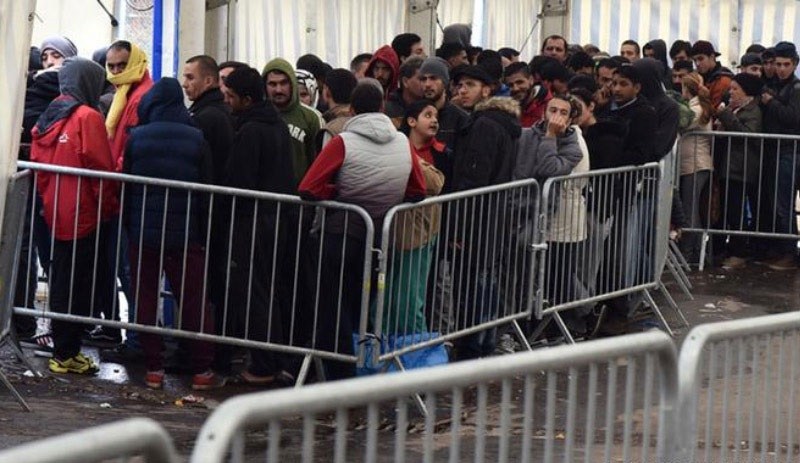 مطالبات في ألمانيا بحق لم الشمل لجميع اللاجئين.. والسوريون متفائلون