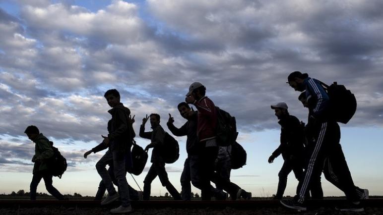 تركيا تعلن تعليق اتفاقية إعادة اللاجئين مع الاتحاد الأوروبي