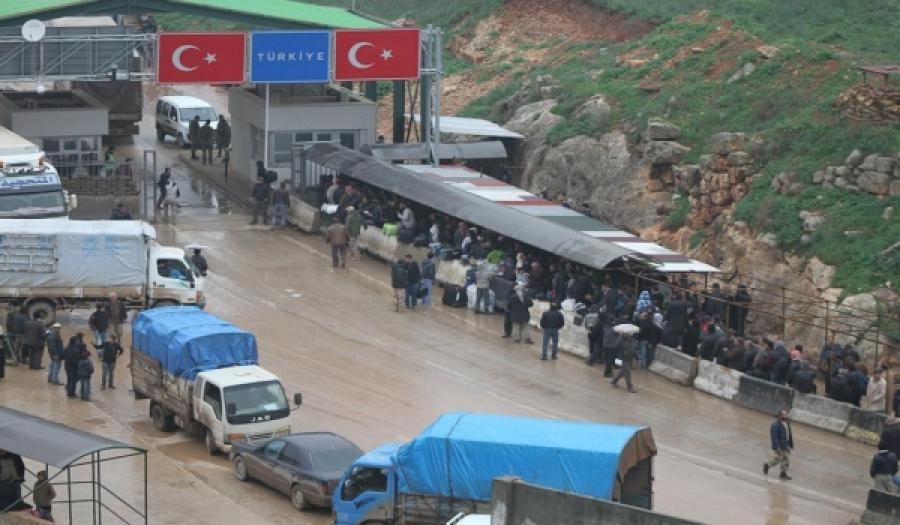 تركيا تسمح للتجار والمصدرين السوريين بإدخال بضائع محددة