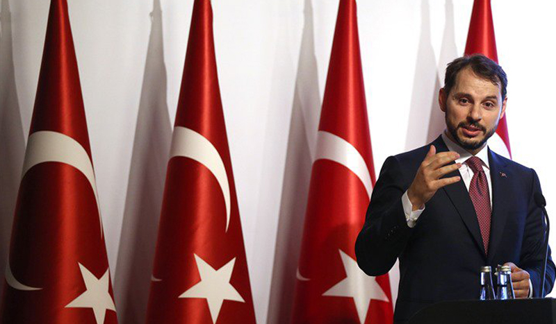 وزير المالية التركي: نعتزم وضع إطار لمكافحة التضخم الأسبوع القادم