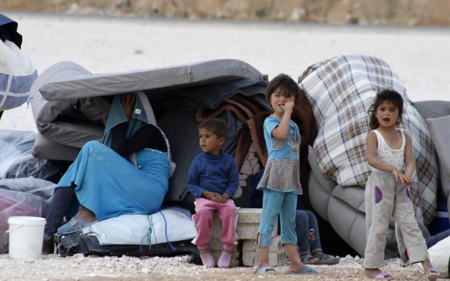 لبنان يغلق حدوده رسميا أمام اللاجئين السوريين