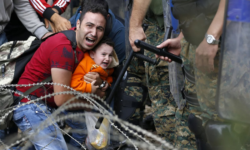 اليونان تضيق الخناق على طالبي اللجوء بنشر المزيد من حرس الحدود
