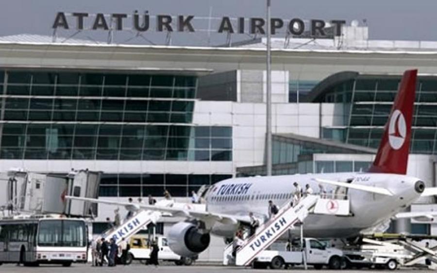  تشديد أمني يطال جوالات السوريين بالمطارات التركية وتدقيق جوازاتهم في الطائرة