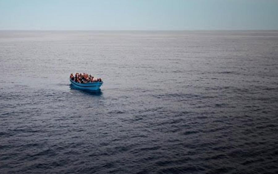 خفر السواحل التركية يُنقذ 333 مهاجراً غير شرعي ببحر إيجة